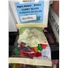 Image 2 : CASE LOT Mightty Marked Gummy Bears Candy 12 x 150g