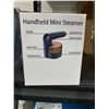 Image 3 : Hand Held Mini Steamer