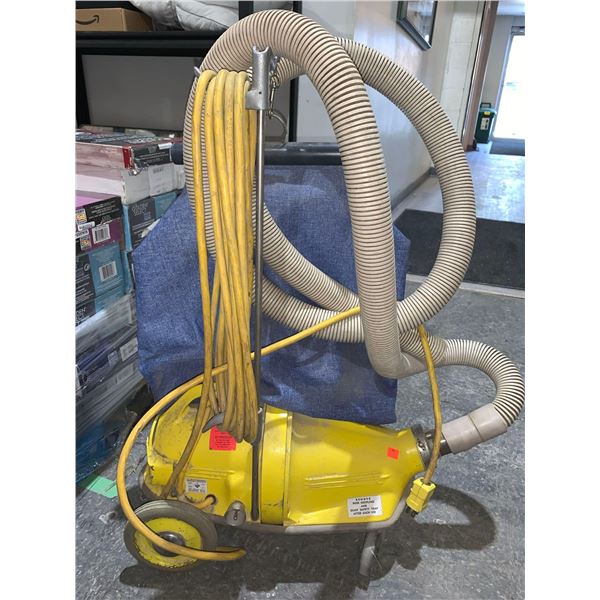 NSS Super Suction Model-M  Pig Portable Vacuum