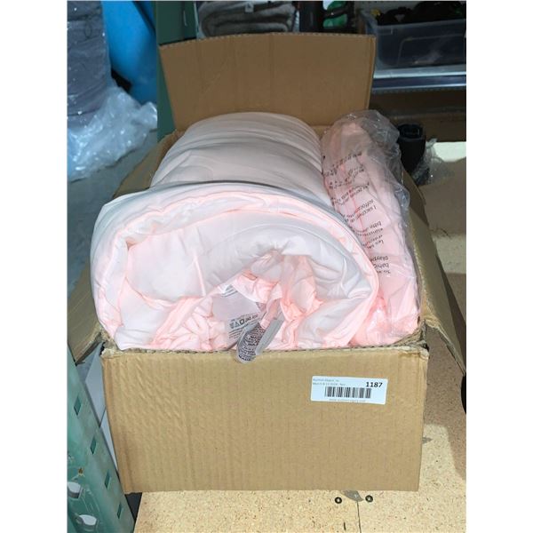 Amazon Basics 5- Piece Microfiber Bed-in-a-Bag Comforter Bedding Set PINK