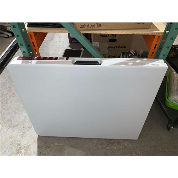 6' Commercial Fold-in-Half Table