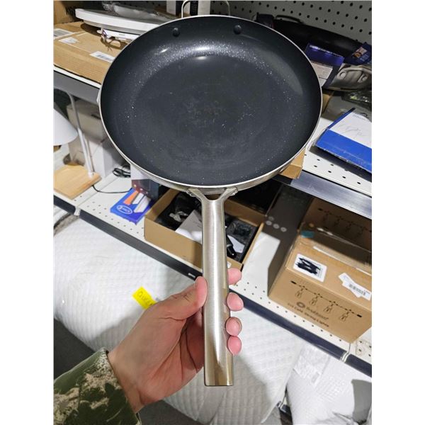 Blue Diamond 13.4 inch Non Stick Frying Pan with Helper Handle