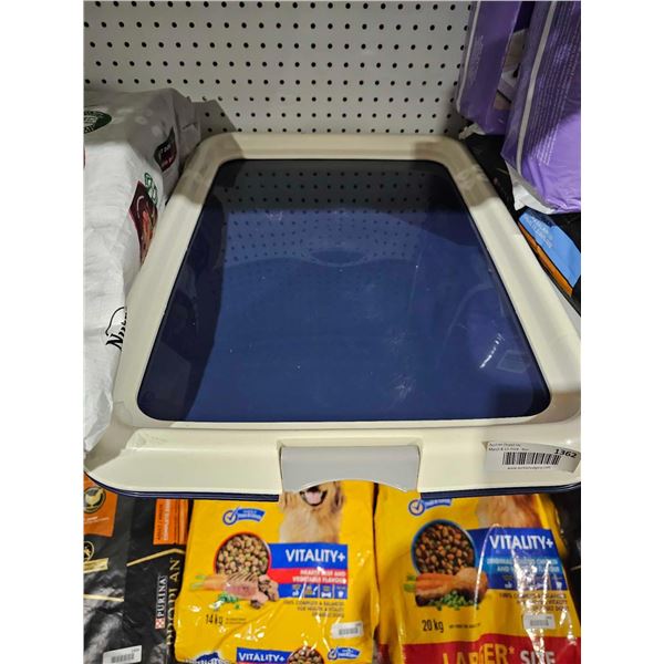 Iris USA Pee Pad Holder / Puppy Training