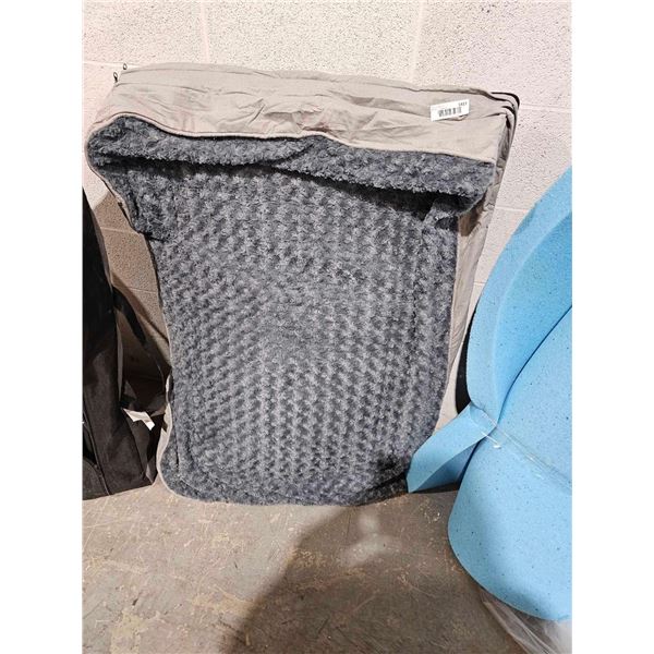 Large Covered Washable Dog Bed