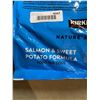 Image 2 : Kirkland Salmon & Sweet Potato Formula Dog Food 15.87kg