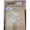 Image 2 : 2 Level Toddler Step Stool