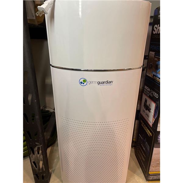 GermGuardian AC9400W 360° 4-in-1 Air Purifier with HEPA Filter for Large Rooms up to 402 Sq. Ft.