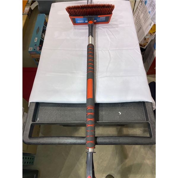 58" Telescopic Snow Brush