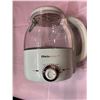 Image 1 : Elite Gourmet 1.2L Electric Kettle with Adjustable Temperature Gate