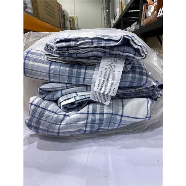Portugal Soft Flannel Queen Sheet Set