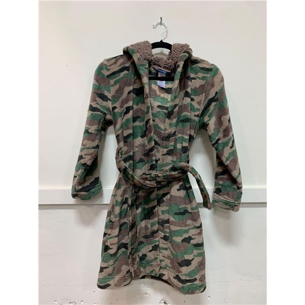 Pekkle Camo Robe