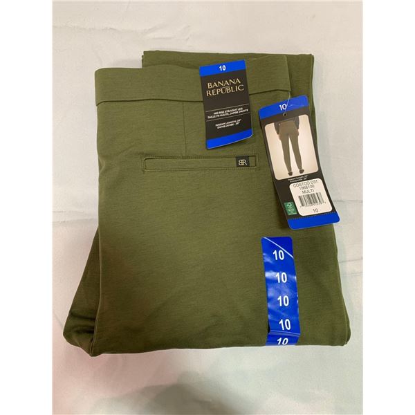 Banana Republic Mid Rise Straight Leg Pants Size 10