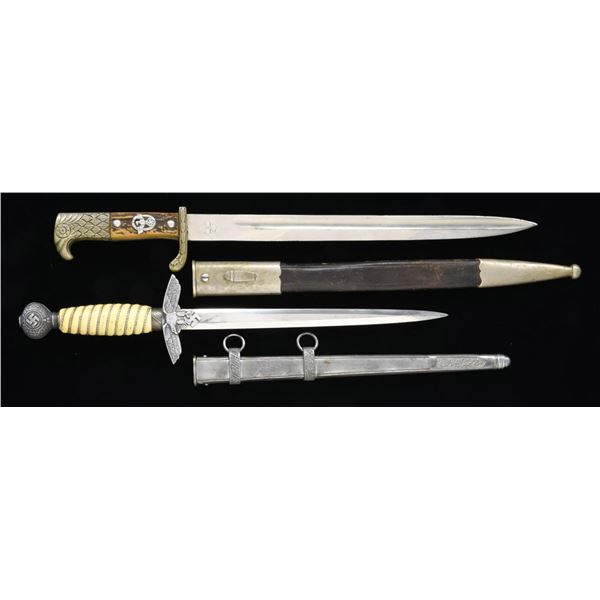 2 WWII GERMAN EDGED WEAPONS.