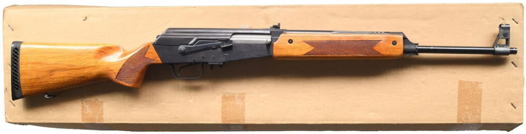 NORINCO HUNTER AK PATTERN SEMI-AUTOMATIC RIFLE - Poulin Auctions