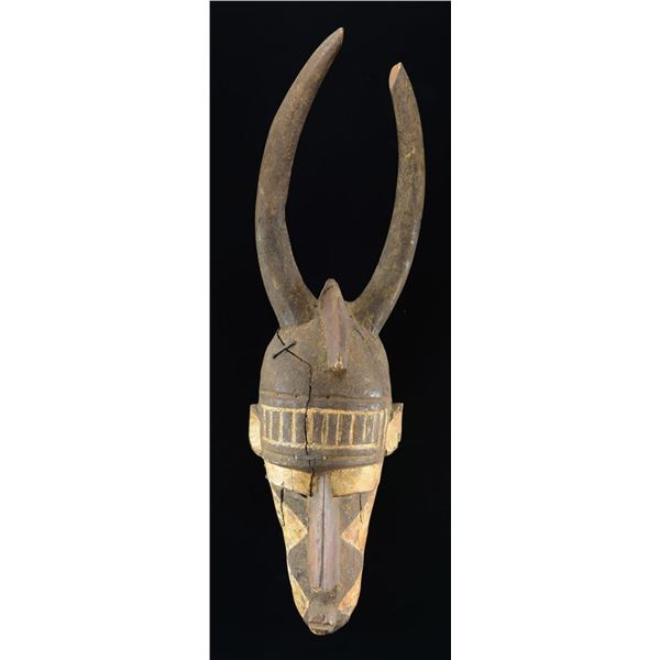 VINTAGE AFRICAN MASK.