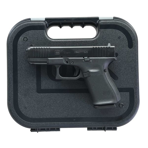 GLOCK 19 GEN5 SEMI AUTO PISTOL.