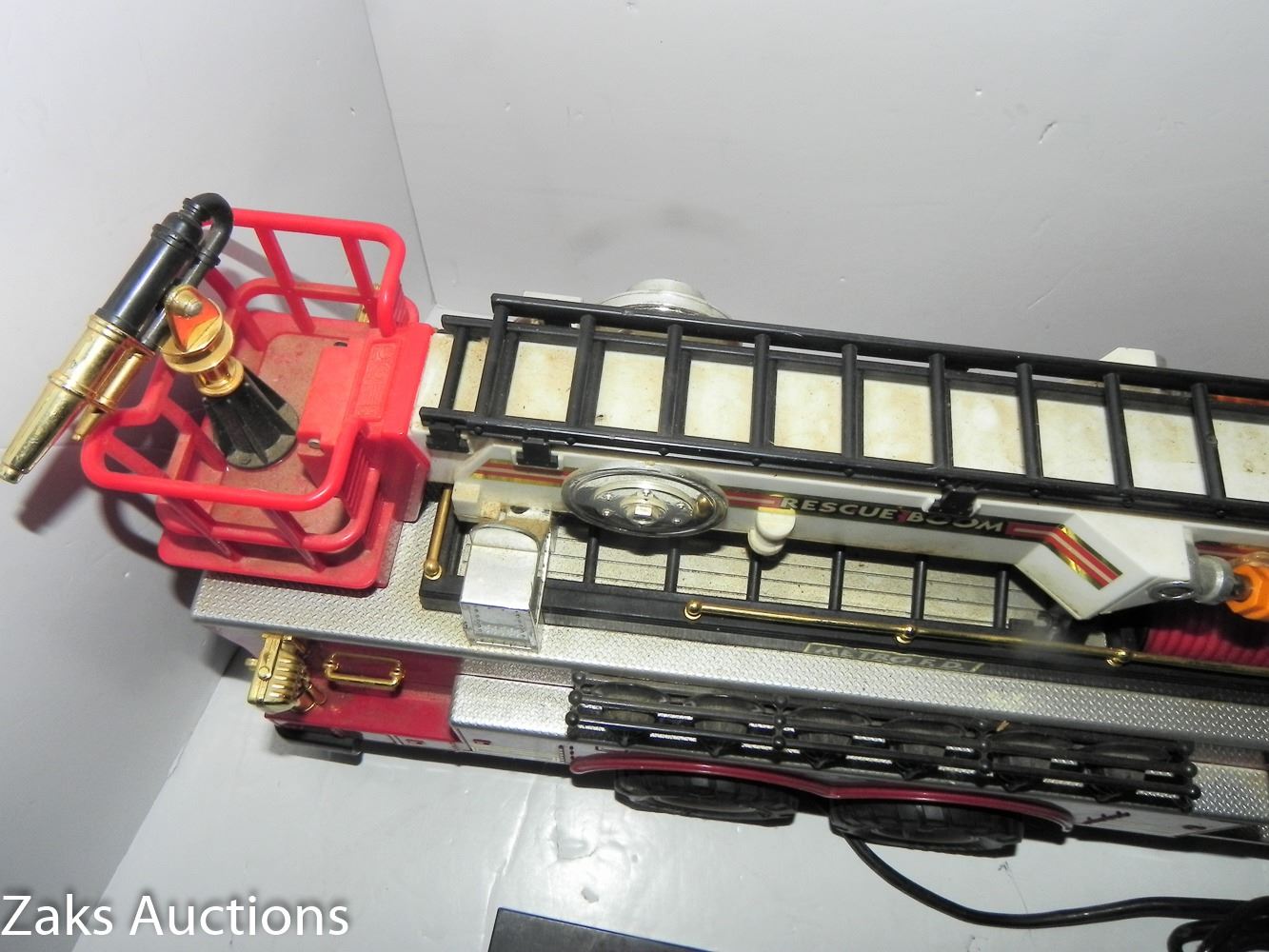 Fire Combat Rmt 4000 Large Volunteer Fire Combat - Large with Wired Remote