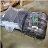 Image 1 : 2 BUNDLES BLACK TABLE CLOTHS - 53X53