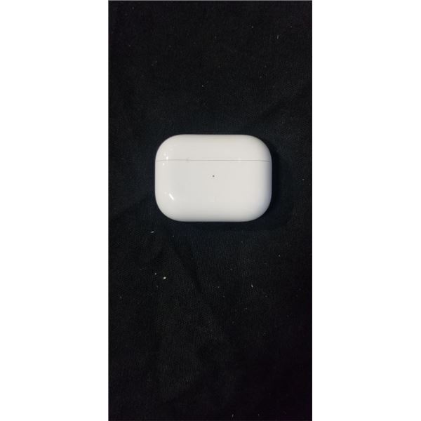 APPLE AIRPODS PRO WITH WIRELESS CASE - TESTED WORKING, RETAIL $329