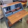 Image 2 : VINTAGE WRITING DESK