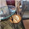 Image 2 : IRON AND LASS TOP BISTRO TABLE W/ 2 CHAIRS