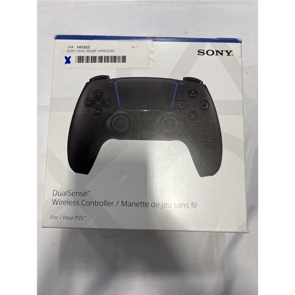 SONY DUAL SENSE WIRELESS CONTROLLER TESTED AND WORKING - RETAIL $89