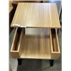 Image 2 : LIFT TOP COFFEE TABLE 24 INCH X 24 INCH