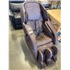 Image 2 : INSIGNIA 2D ZERO GRAVITY FULL BODY MASSAGE CHAIR - RETAIL $2699, TESTED WORKING