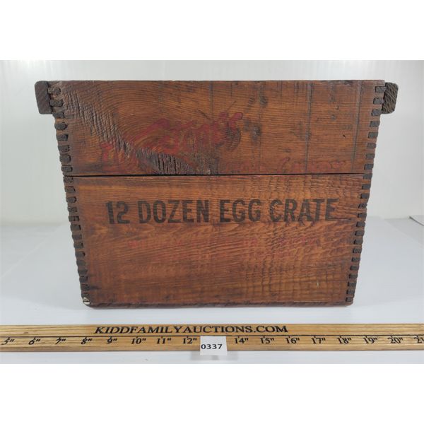 12 DOZEN EGG CRATE - WILLIAM PATERSON LIMITED - BRANTFORD, CANADA