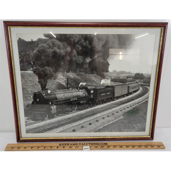CANADIAN PACIFIC 2838 LOCOMOTIVE - FRAMED PRINT 