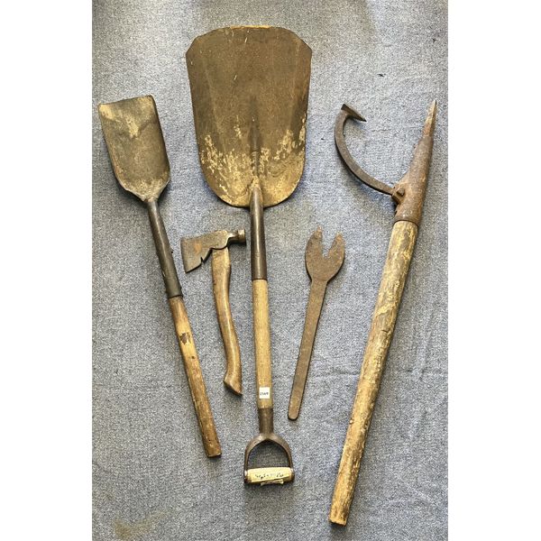 JOB LOT - ANTIQUE TOOLS - INCL CPR SLEDGEHAMMER, ETC. 