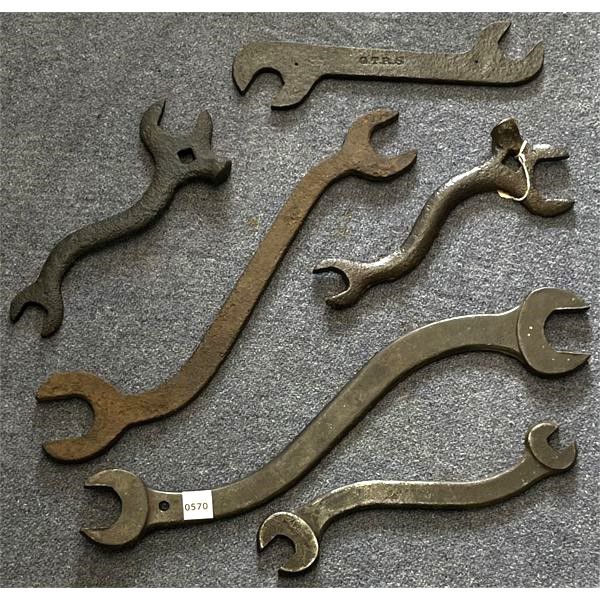LOT OF 6 - CNR & GTRS DOUBLE ENDED WRENCHES 