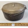 Image 1 : EATON'S HOUSEWARES NO. 9 CAST IRON DUTCH OVEN