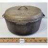 Image 2 : EATON'S HOUSEWARES NO. 9 CAST IRON DUTCH OVEN