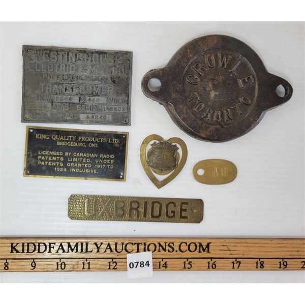 LOT OF 6 - BRASS & CAST IRON NAME PLATES & TAGS - INCL UXBRIDGE, BRIDGEBURG, ETC