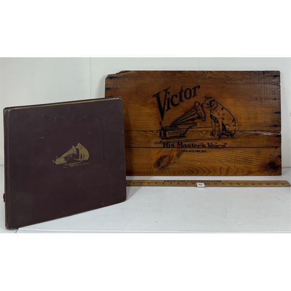 LOT OF 2 - VICTOR VICTROLA WOOD SIGN & ALBUM W/ 10 RECORDS 