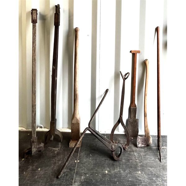 JOB LOT - RAILROAD TOOLS - TWO MAN TIE MOVERS, ETC. - SEE ALL PICS 