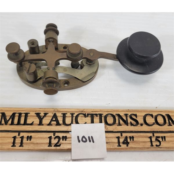 BRASS TELEGRAPH KEY - Kidd Family Auctions