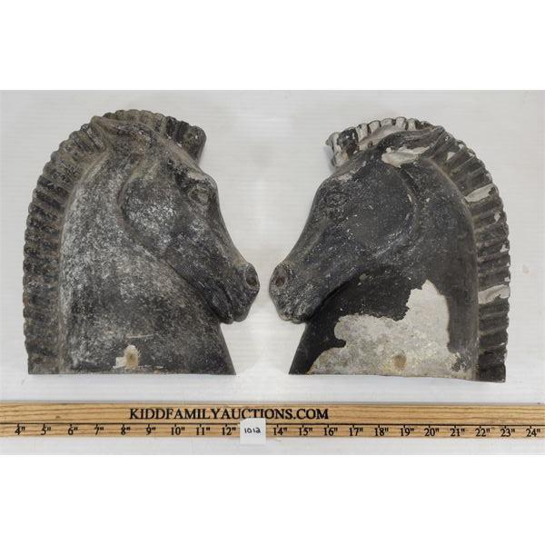 PAIR OF HORSE HEAD WALL HANGINGS