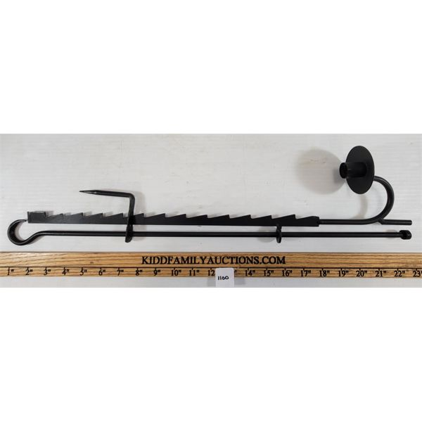 ADJ CANDLESTICK HOLDER - WROUGHT IRON