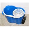 Image 1 : ESTATE SPIN MOP BUCKET