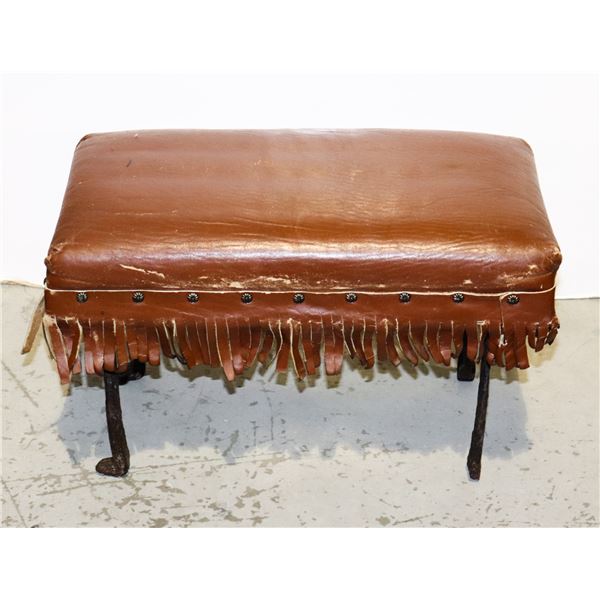 VINTAGE WESTERN THEME FOOT STOOL