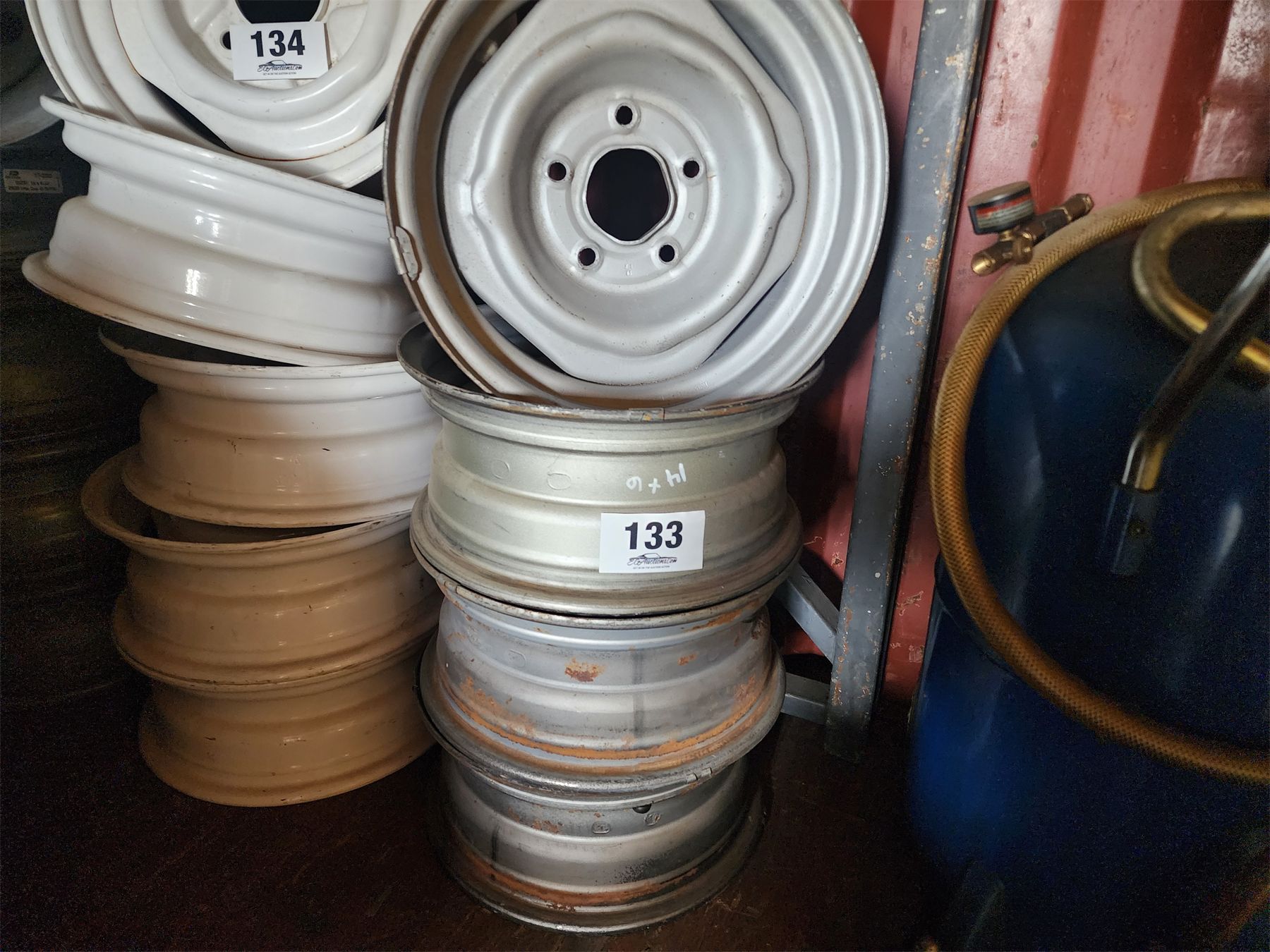 Set of 4 14inch steel rims - EG Auctions