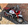 Image 8 : 2017 Honda Z50 Monkey 50th Anniversary 