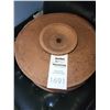 Image 4 : Large Clay Pot with Lid Cat A