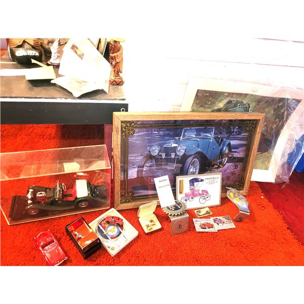 Vintage Auto Collector Items Cat A