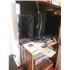 Image 1 : 40" Philips TV and More Cat B
