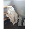 Image 1 : Lion and Cherub Statues Cat B