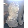 Image 2 : Lion and Cherub Statues Cat B