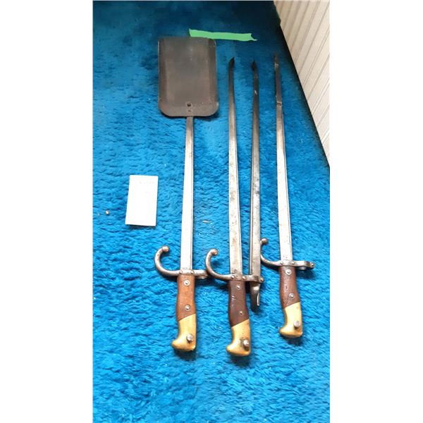 Bayonet Fire Place Tools Cat A